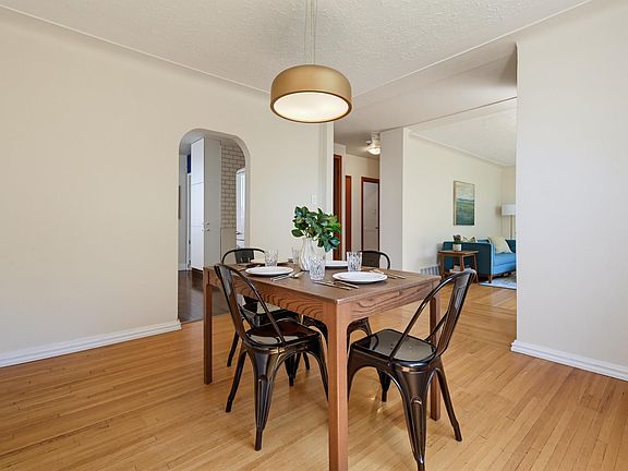 3rd image of 11619 122nd St NW