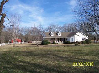 1725 Woods Rd, Crump, TN 38310