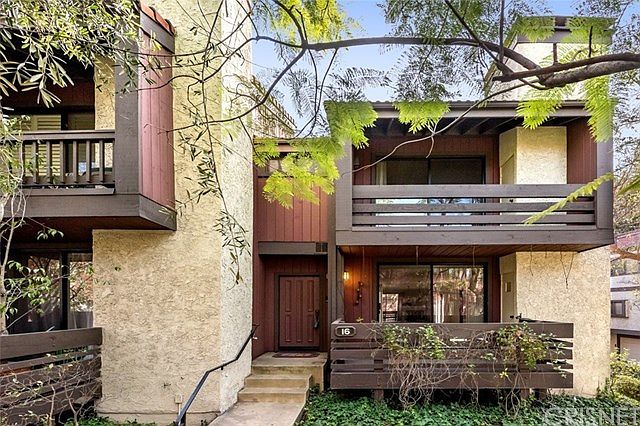 1st image of 21931 Burbank Blvd #16