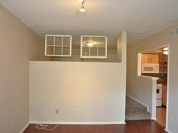 5th image of 200 Maitland Ave APT 49