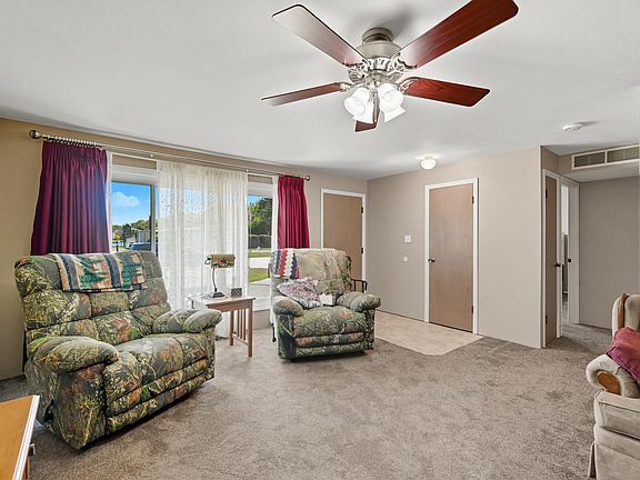 4th image of 617 Caribe Blvd