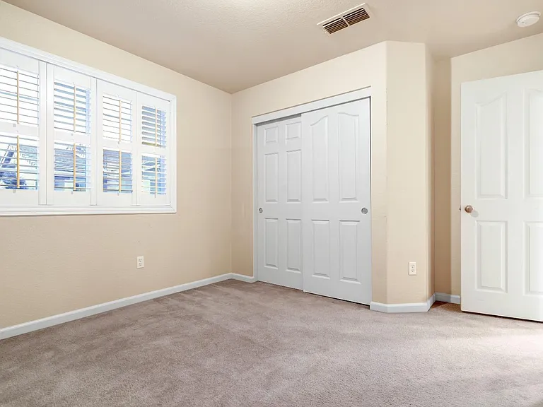 281 Candela Cir — Photo 6