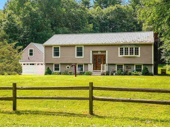 27 Sawyer Avenue, Atkinson, NH 03811