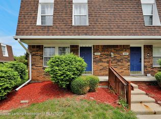 6310 Beechfield Dr, Lansing, MI 48911