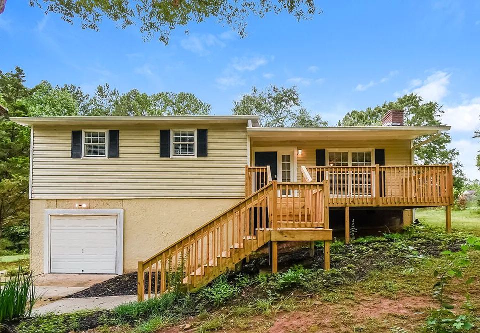 366 Hardy Way