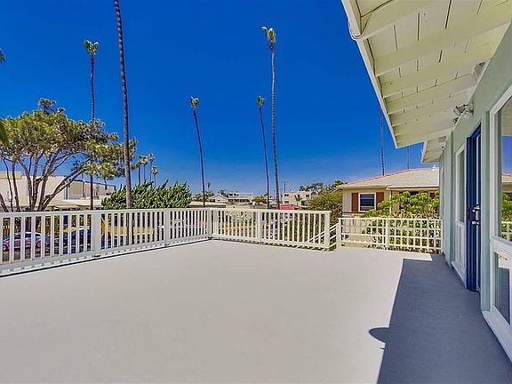 2nd image of 4960 W Point Loma Blvd