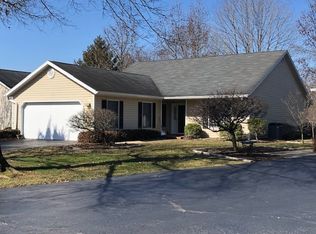715 E Pepperridge Dr, Bloomington, IN