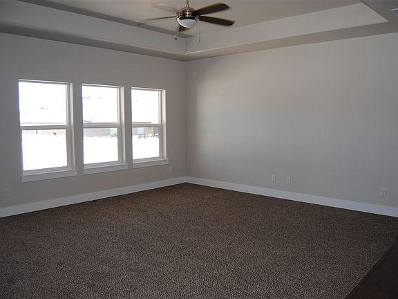 4th image of 1022 Sunnybrook Ave
