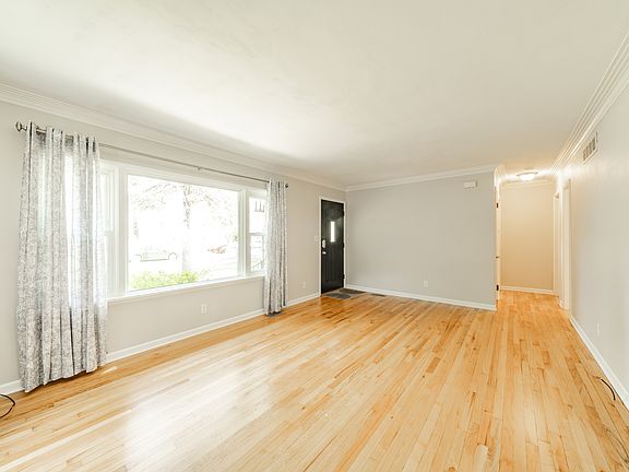 5th image of 134 W Central Way