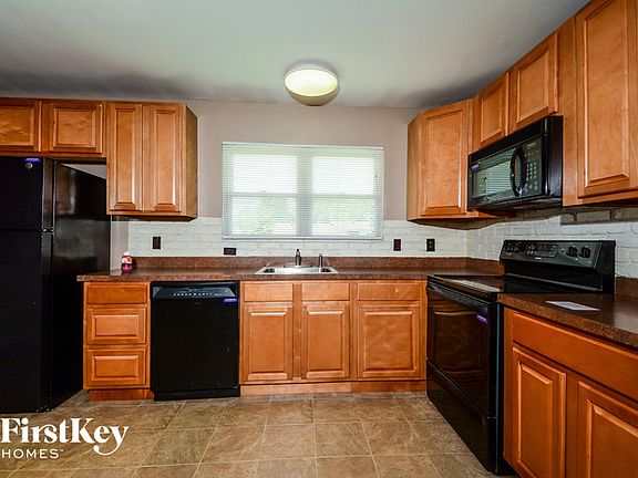 5th image of 960 Keeven Ln