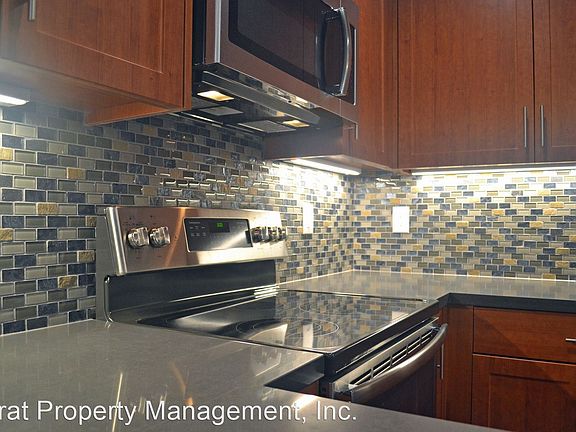 5th image of 3883 Jewell St #Stc03