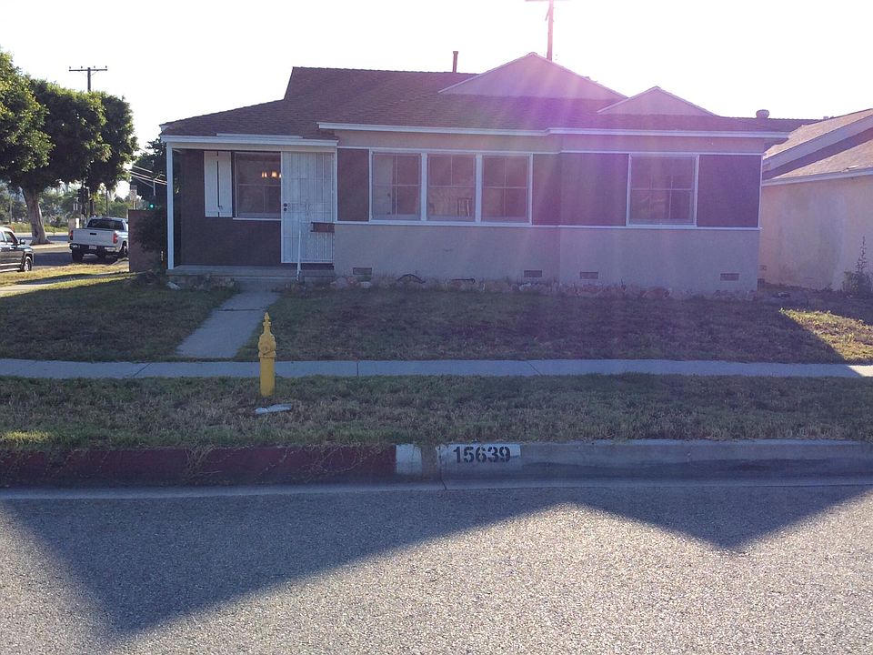 1st image of 15639 Fairford Ave
