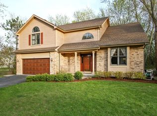 1757 Evergreen Ct, Lindenhurst, IL 60046