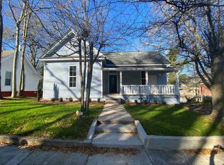 34 Saint Clair St, Newnan, GA 30263