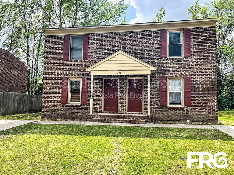206 Lindbeth Dr #A — Photo 2