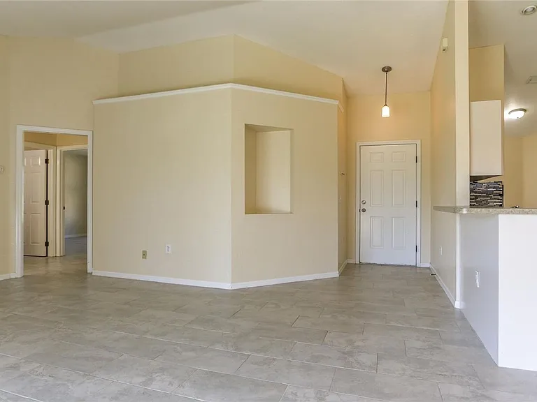 4691 SW 129th Pl — Photo 14