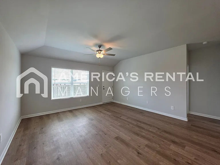 4025 White River Rd SW — Photo 32