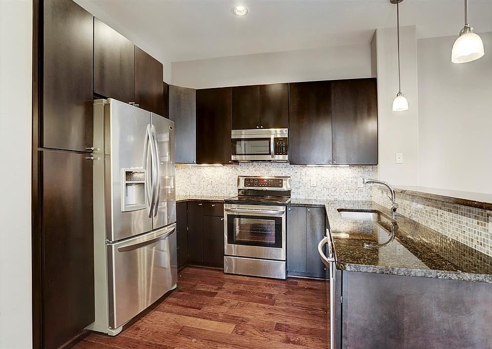 1st image of 1901 Post Oak Blvd APT 2308
