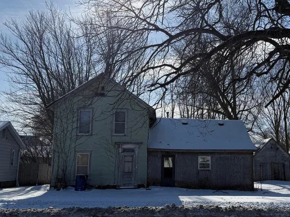 204 W Franklin St, Morristown, MN 55052