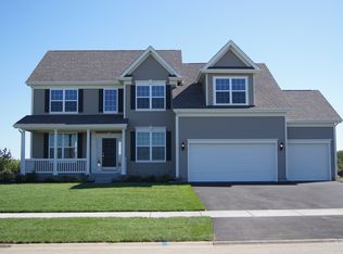 708 Ridgeview Ln, Sugar Grove, IL 60554