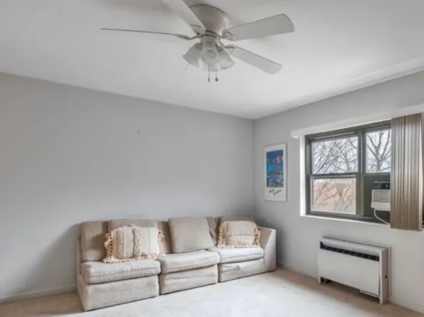 420 Park Pl APT 5C, Fort Lee, NJ 07024