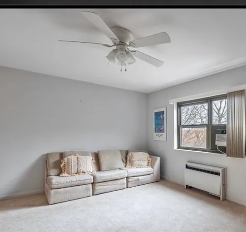 420 Park Pl #5C Photo 1