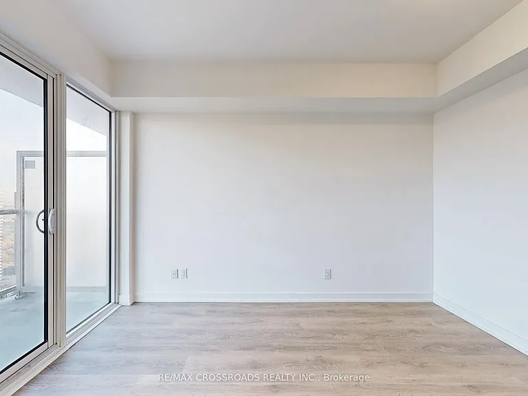 2033 Kennedy Rd #3303 — Photo 7
