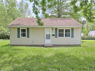 1311 Laurel Dr, Urbana, IL