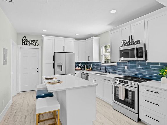 2nd image of 2603 W SAINT CONRAD STREET