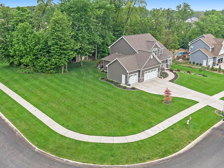 7938 Bowers Harbor Ave — Photo 30
