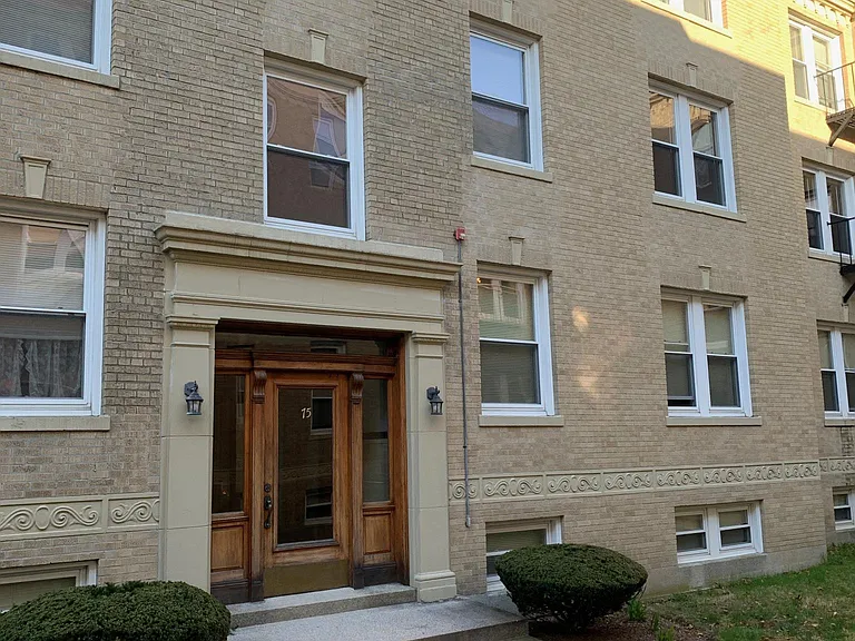 73 Fenno St #1B — Photo 1