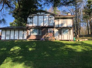 741 N 400 E, Valparaiso, IN 46383
