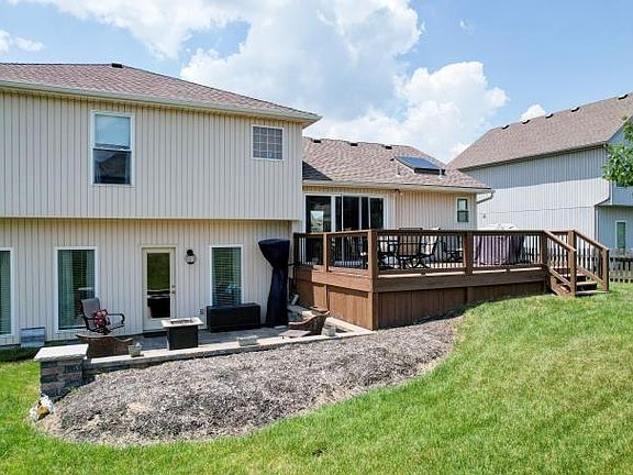 4th image of 9011 N Essex Dr