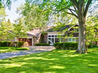 1455 Lawrence Ave, Lake Forest, IL 60045
