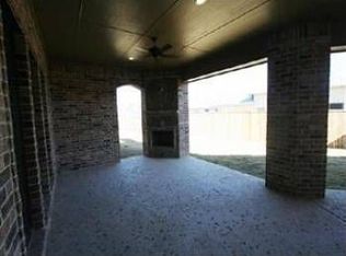 7816 Roberts Ct, North Richland Hills, TX 76180