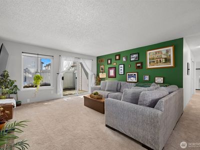 8823 Holly Drive #C102, Everett, WA, 98208