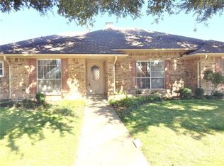 2309 Castle Rock Rd, Carrollton, TX 75007