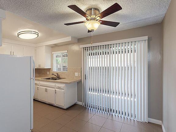 3rd image of 321 S San Jose Ave APT 11