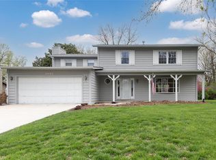 1981 Raintree Trl, Collinsville, IL 62234