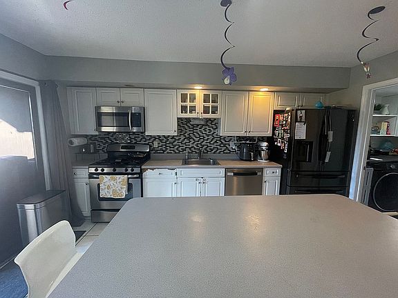 2nd image of 38 Woodhill St #171