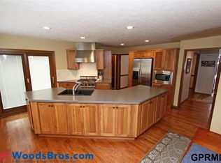 6500 Monticello Dr, Lincoln, NE 68510