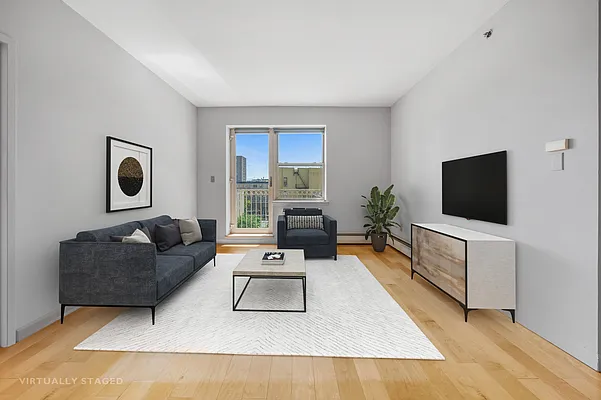 Sold by Poljan Properties Inc. | media 2