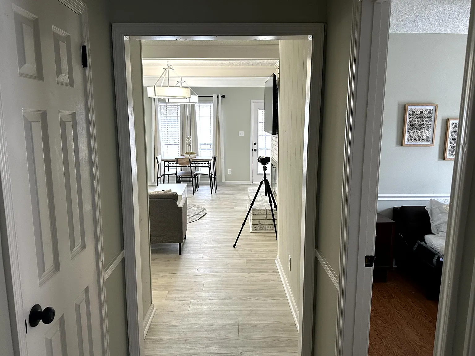 4 bed, 3.0 bath, 1899 sqft, $706 — Photo 4