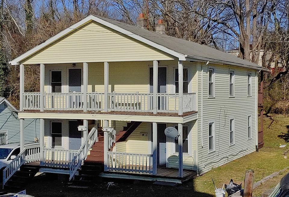 1st image of 454 Henry St