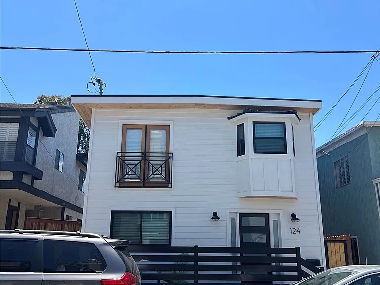 124 Lyndon St — Photo 16
