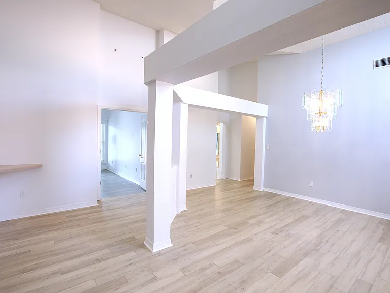 4025 Teal Way — Photo 2