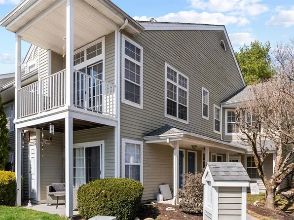 1302 Paddington Rd, Mahwah, NJ 07430