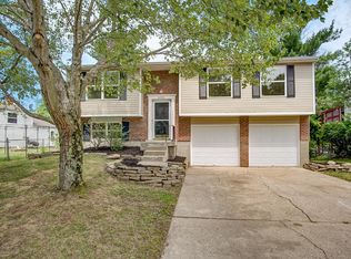 6221 Ridewood Ct, Burlington, KY 41005