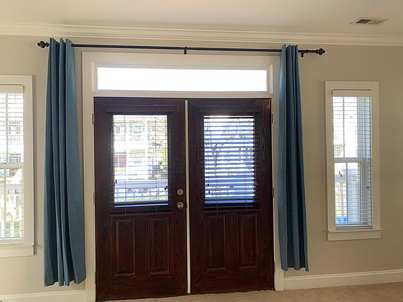 door to front patio