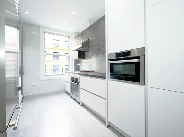 780 West End Avenue image 21 of 21